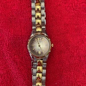 Dorset Women’s Watch *EXCELLENT CONDITION*